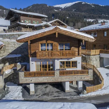 Chalet By The Skiing Area In Neukirchen With Sauna Neukirchen am Großvenediger Exterior photo
