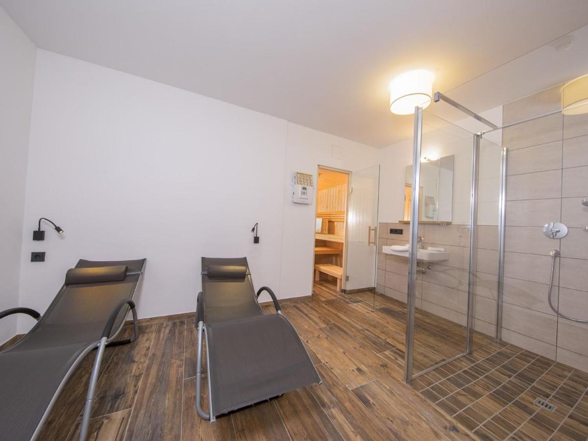 Chalet By The Skiing Area In Neukirchen With Sauna Chalet Neukirchen am Grossvenediger